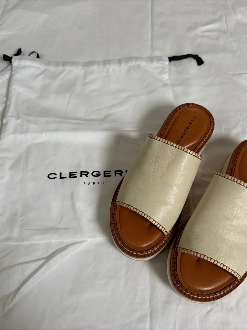 Robert Clergerie Cream and Brown Leather Slide Sandals